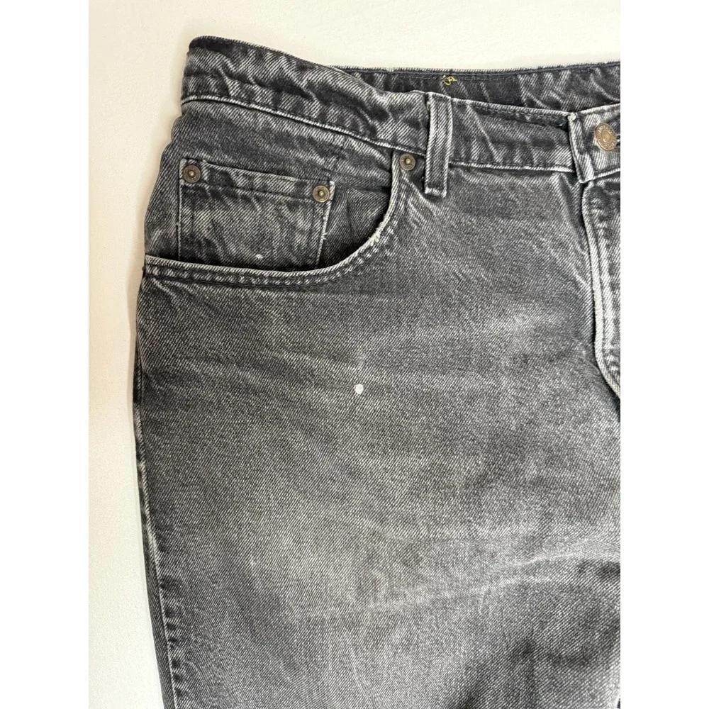 Vintage Levi's 560 Jeans 38x32 Black Loose Tapered Made in USA 90's 1993 Fading